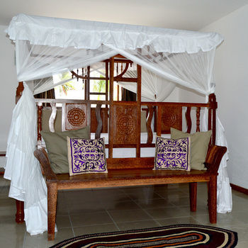 White Paradise Zanzibar 4*