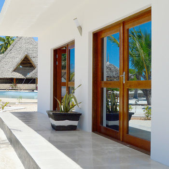 White Paradise Zanzibar Resort 4*
